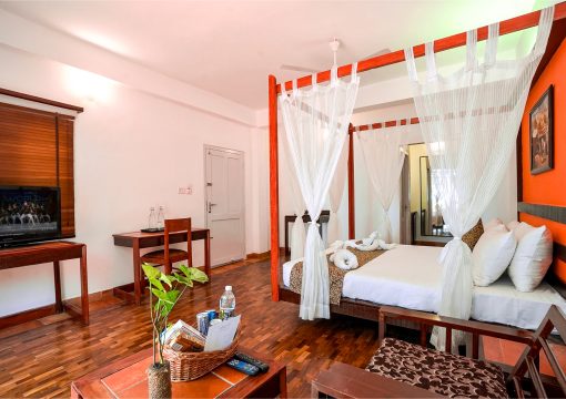 Executive Cottages
