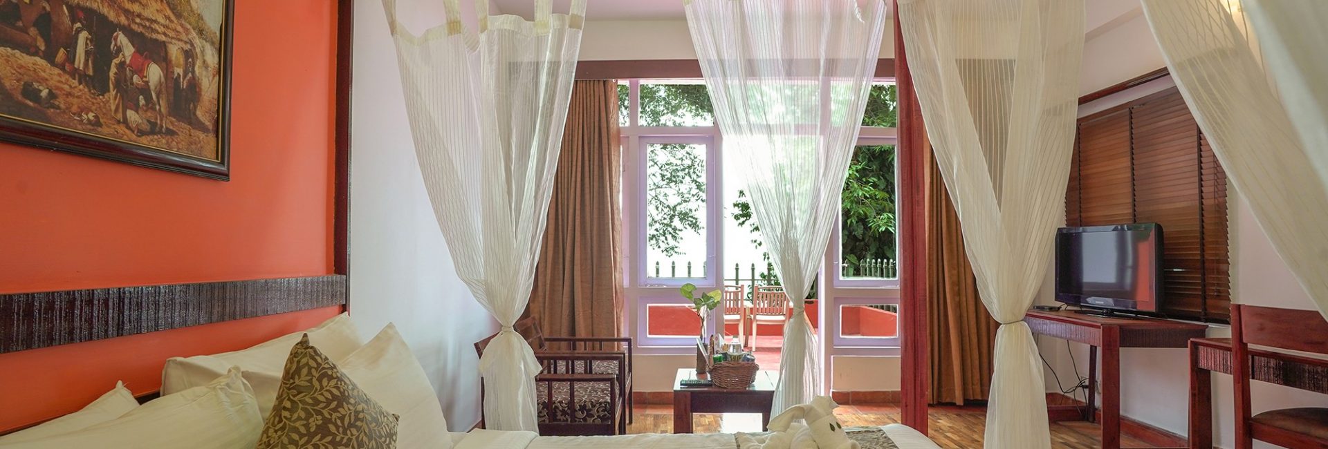 Executive Cottages