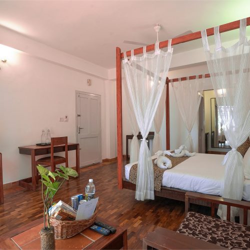 Executive Cottages